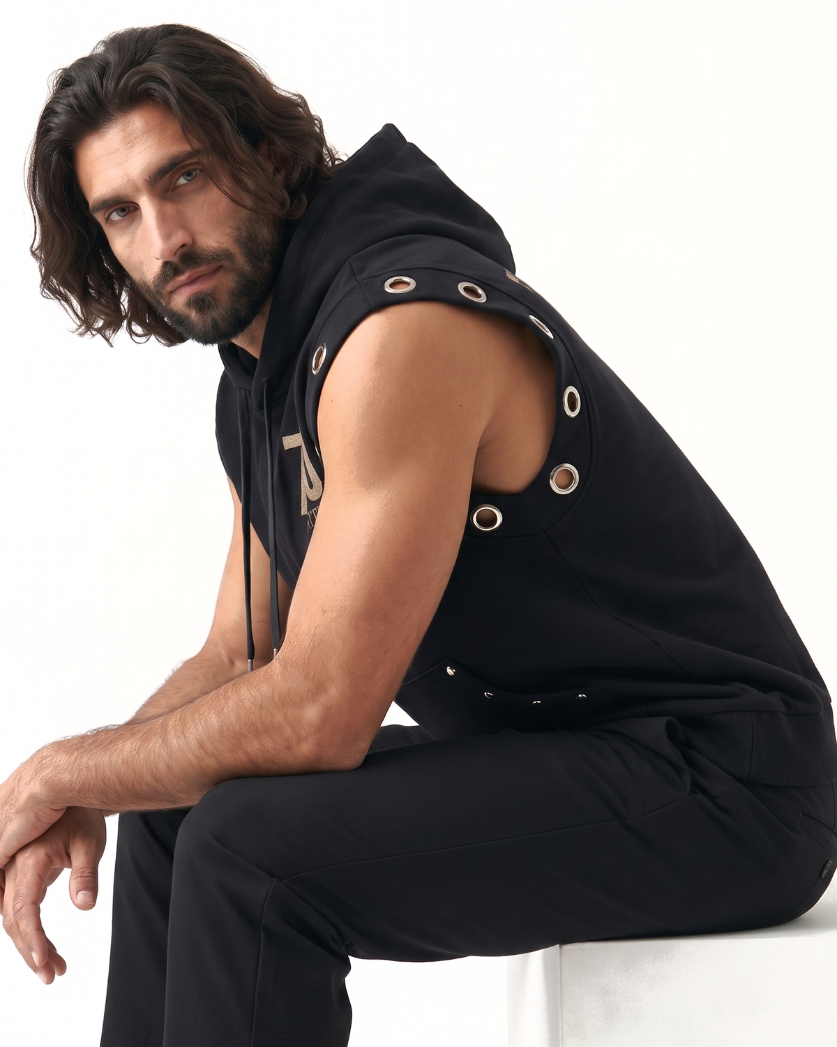 EMETH 770 Eastern Parkway | Hoodie Sans Manches