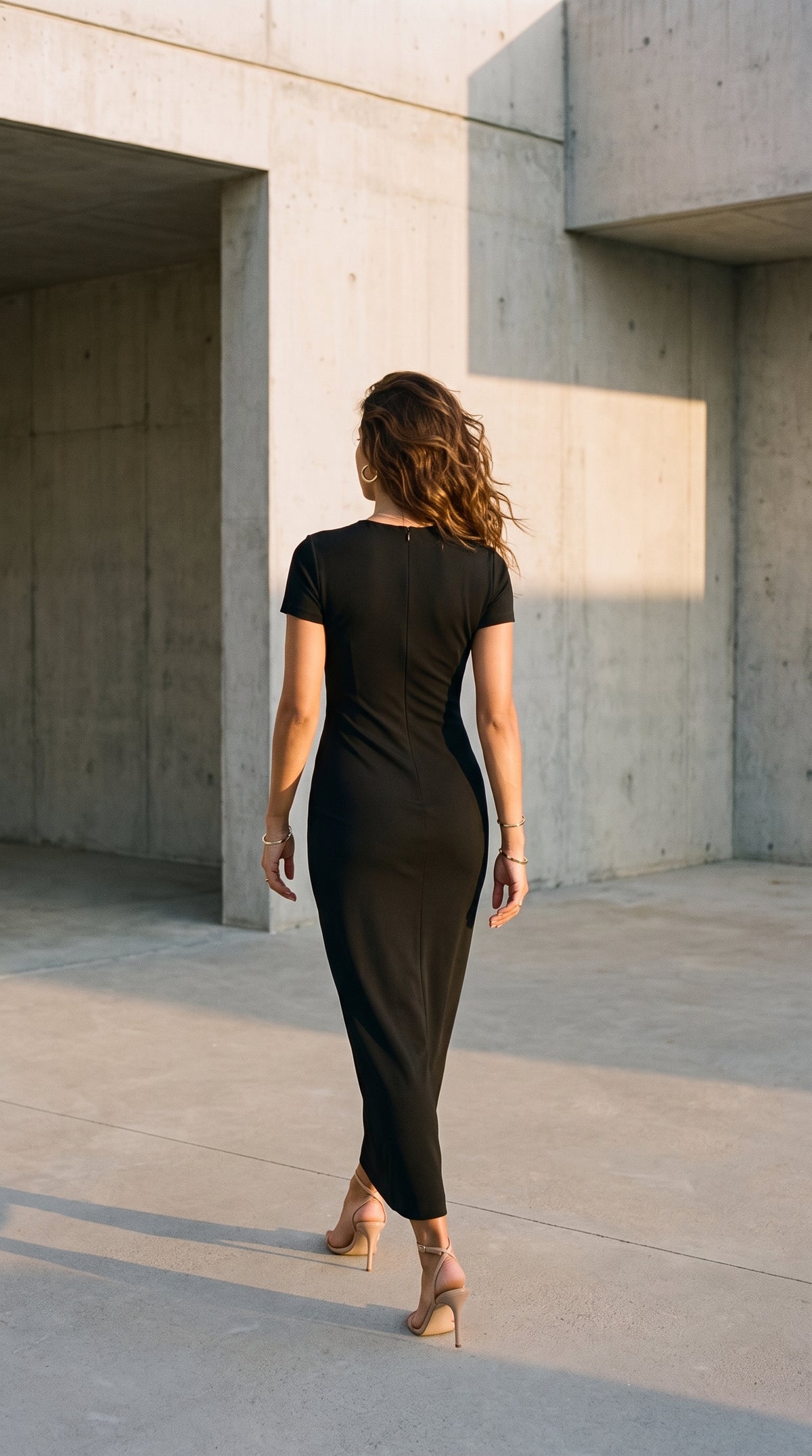 EMETH Ein Od Milvado | Robe Longue Col V