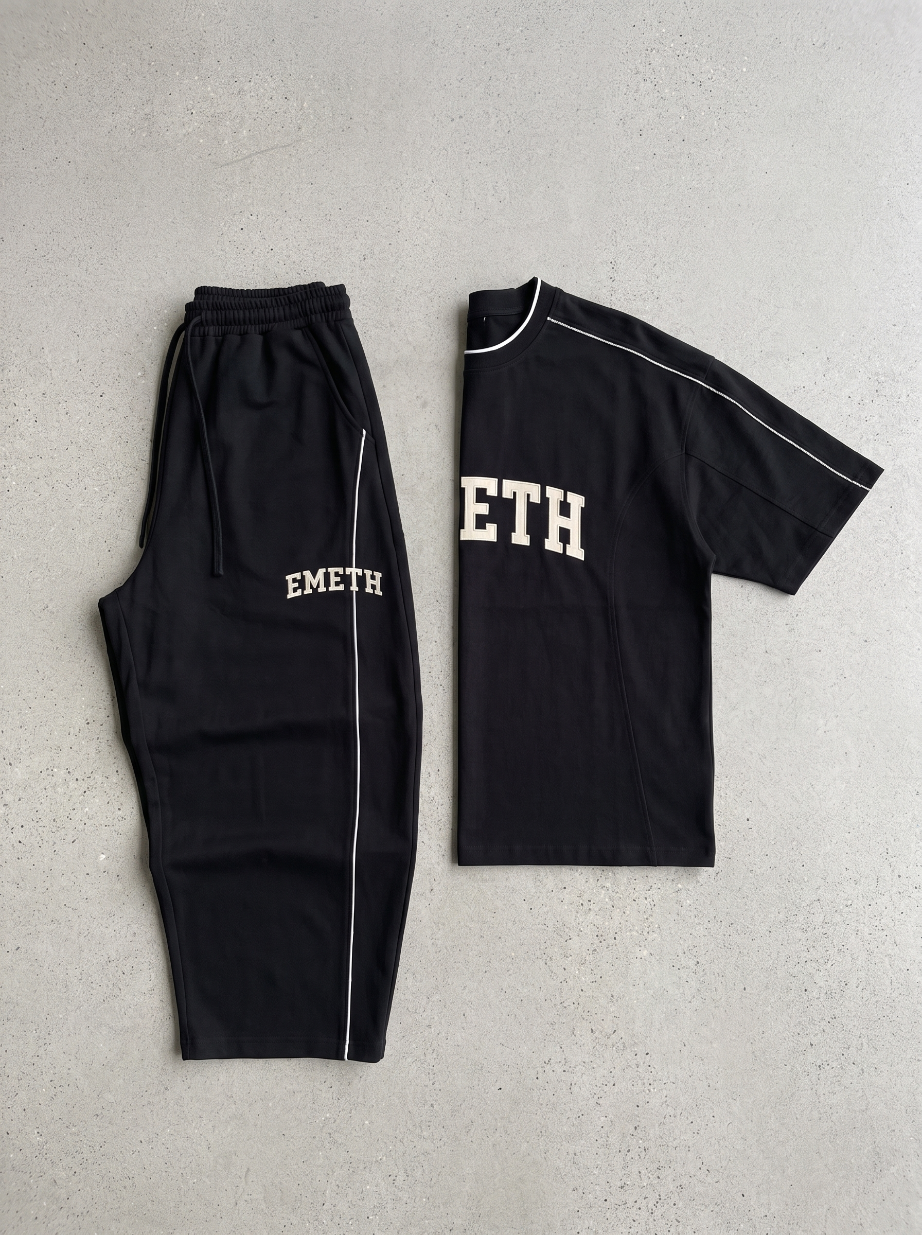 EMETH Pantalon Jogger Premium 390 g/m² – Signature Collegiate